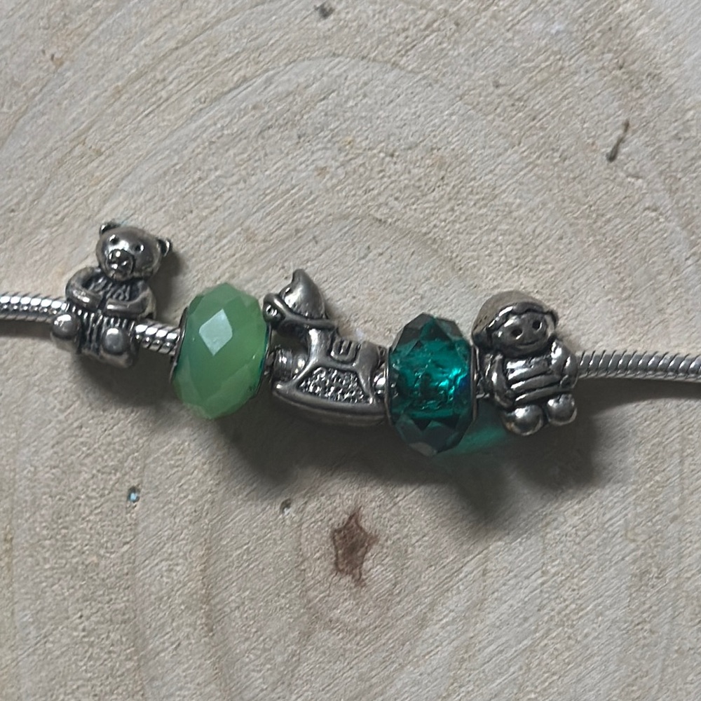 Lot of 5 bracelet charms - green & silver - Picture 11 of 11